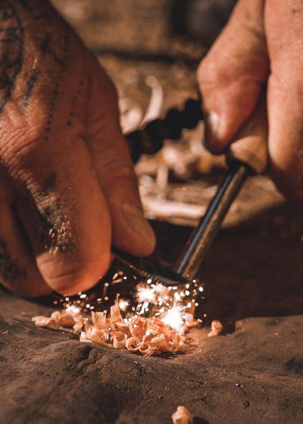 Feuerstahl mit Zunder und Aufbewahrungsbox - Lambda Coffee